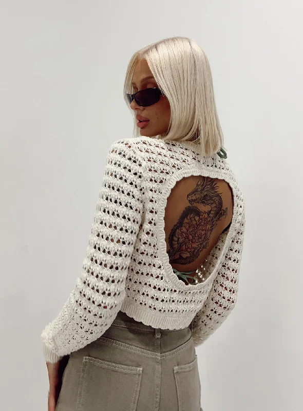 Trend Alert Robbie Sweater Cream