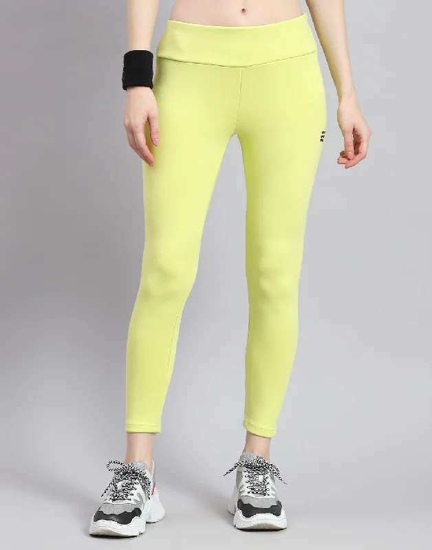 Pastel Styles Women Green Solid Regular Fit Legging