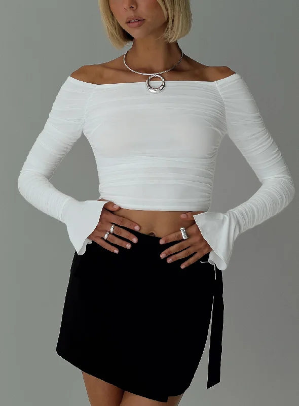 Trend Alert Moreno Off The Shoulder Top White