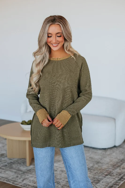 The Latest Trends Dafina Knit Top - Dark Olive