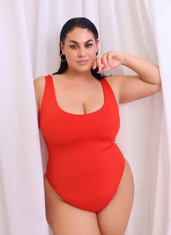 Style Upgrade Essential Tank Swimsuit - Red