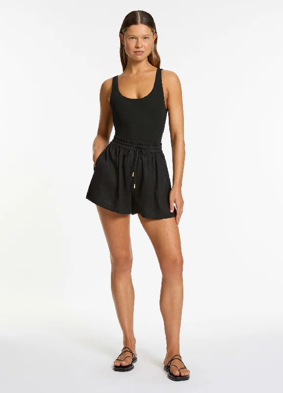 Fashion Essentials Jetset Elastic Waist Short - Black