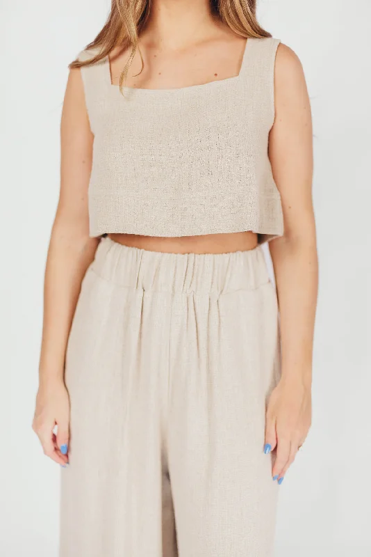 City Fashion Christy Linen-Blend Sleeveless Cropped Top in Sand