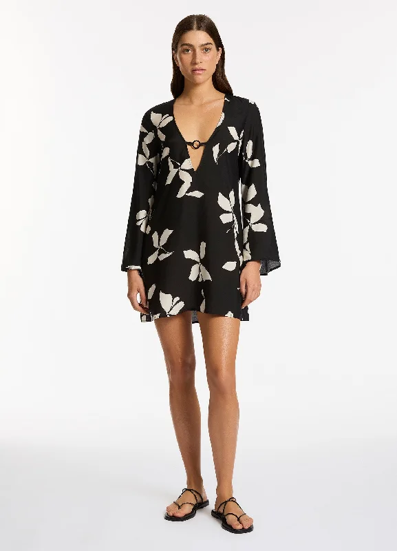 Must-Have Styles Elora Bloom Mini Kaftan - Black