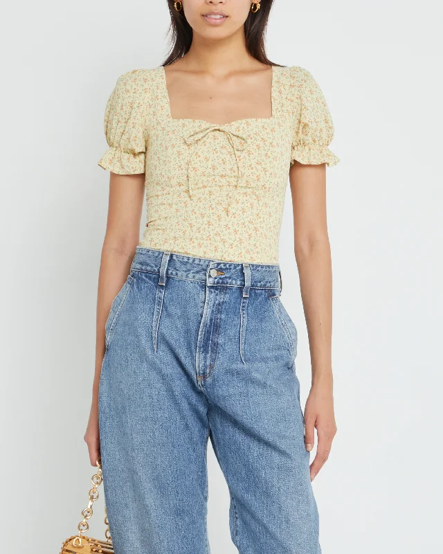 Feminine Soft - Hued Look Amalfi Top