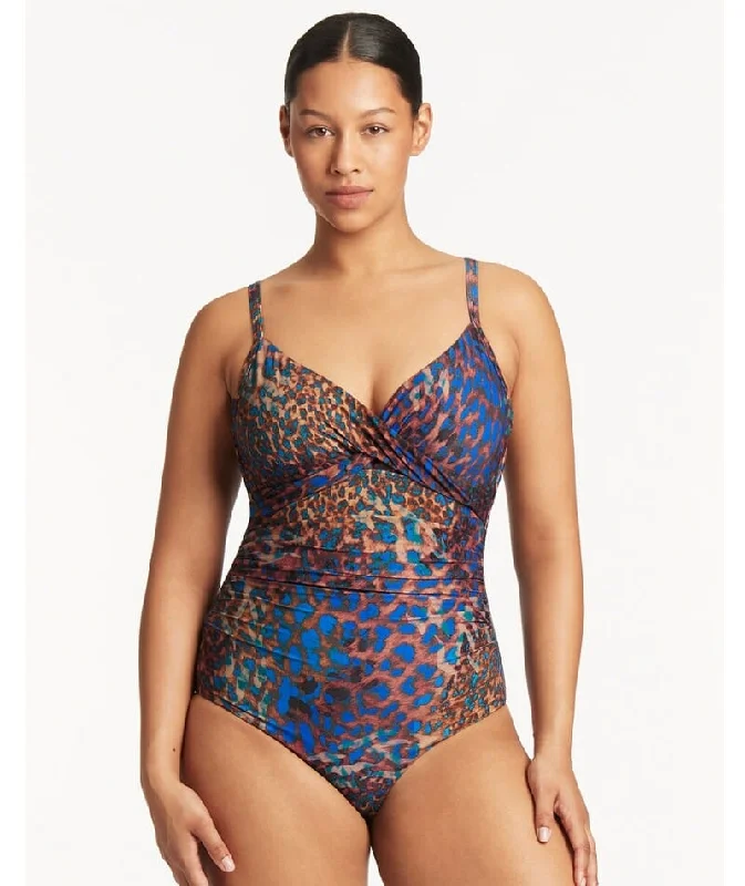 Limited Time Offers Sea Level Hunter Twist Front DD-E Cup One Piece Swimsuit - Blue