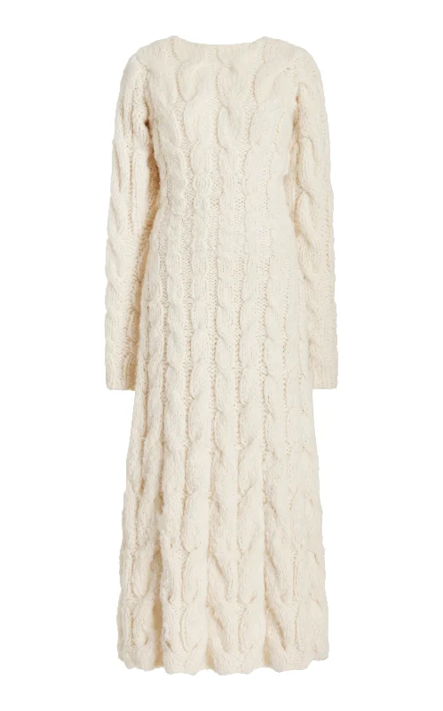 Fashion Forward Femininity Poppy Knit Dress in Ivory Welfat Cashmere