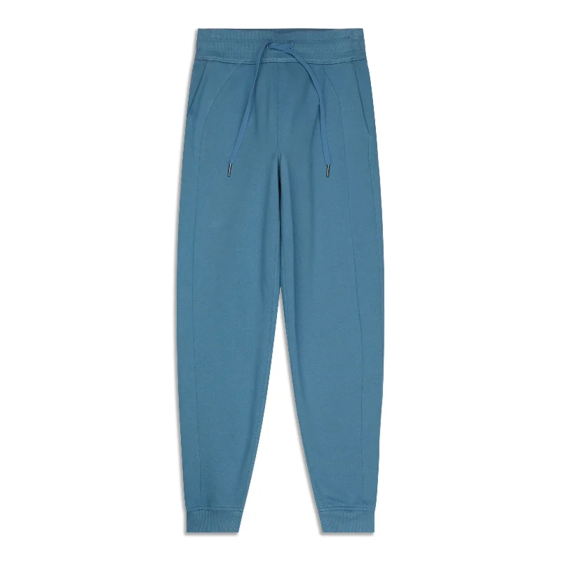 Fashionista Favorites Scuba High-Rise Jogger - Resale